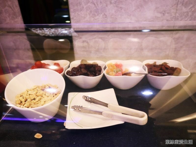 貴族世家龍岡店-桃園中壢/排隊超人氣.豐富沙拉吧吃到飽 - 潔絲蜜愛生活