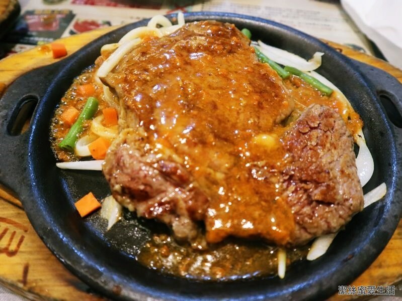 貴族世家龍岡店-桃園中壢/排隊超人氣.豐富沙拉吧吃到飽 - 潔絲蜜愛生活