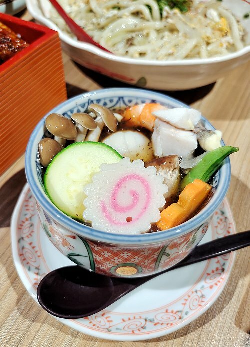 【桃園美食】坐著做日本料理．主打無菜單料理，單點也好吃!