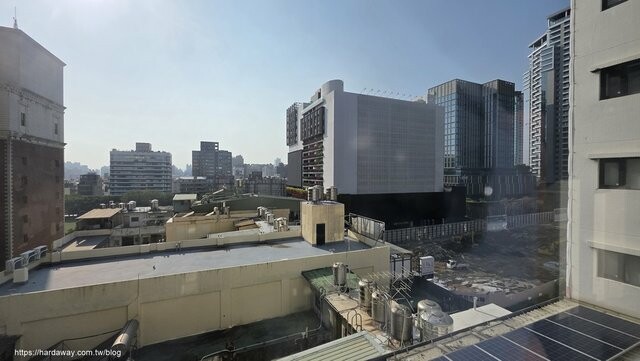 草悟道廣場跟勤美誠品綠園道