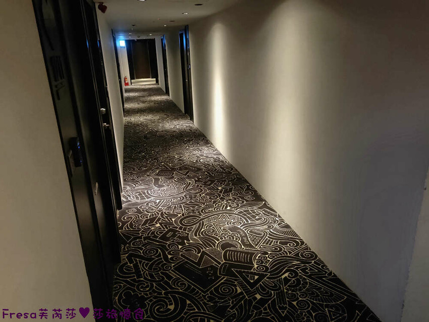 台中飯店【草悟道文旅】草悟道工業風的人氣旅宿.高樓遠眺綠地廣場超遼闊│豐富早餐│勤美草悟道│審計新村 - Fresa芙芮莎♥莎旅憶食