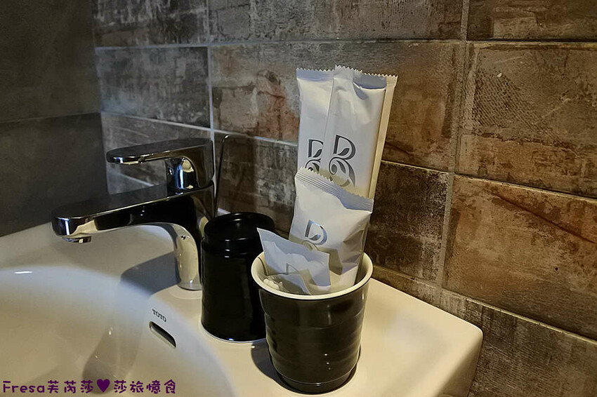 台中飯店【草悟道文旅】草悟道工業風的人氣旅宿.高樓遠眺綠地廣場超遼闊│豐富早餐│勤美草悟道│審計新村 - Fresa芙芮莎♥莎旅憶食