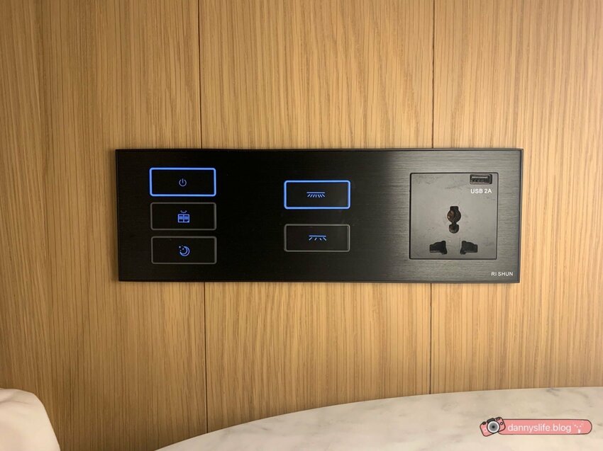 服務人員超級親切、賓至如歸的入住體驗,連毛小孩都能開心入住的寵物友善飯店。台北住宿推薦。丹尼的吃喝玩樂~