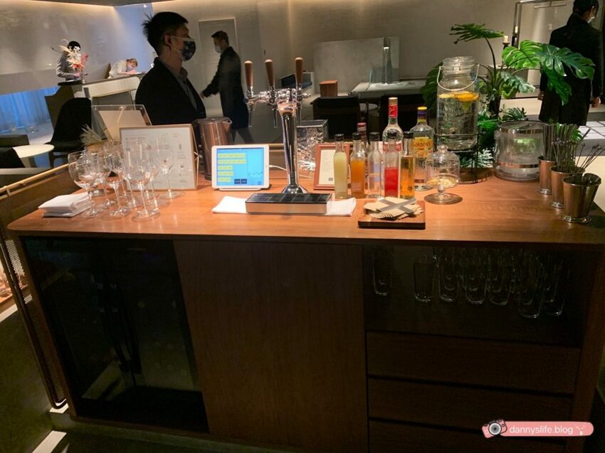 服務人員超級親切、賓至如歸的入住體驗,連毛小孩都能開心入住的寵物友善飯店。台北住宿推薦。丹尼的吃喝玩樂~