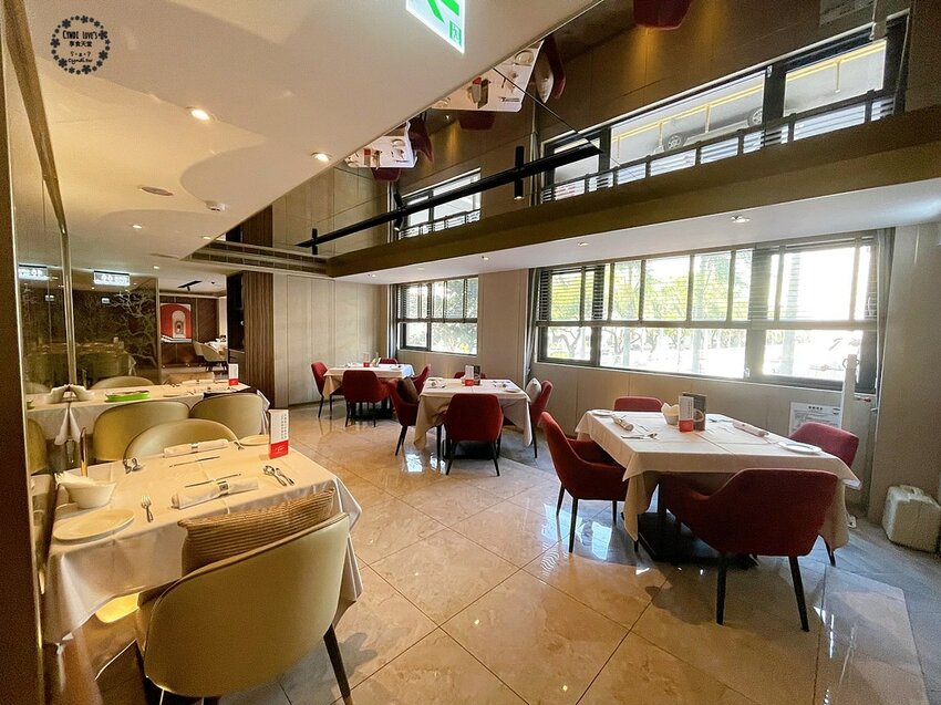 王品牛排台中文心店，牛排套餐黑松露紐約客牛排，招牌牛小排，真心款待服務至上，生日壽星優惠 - Cyndi loves享食天堂