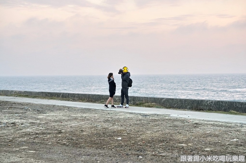 新竹南寮美食拉菲爾貨櫃屋咖啡|港南濱海風景點區內景觀餐廳親子、情侶半日遊踏青好去處！