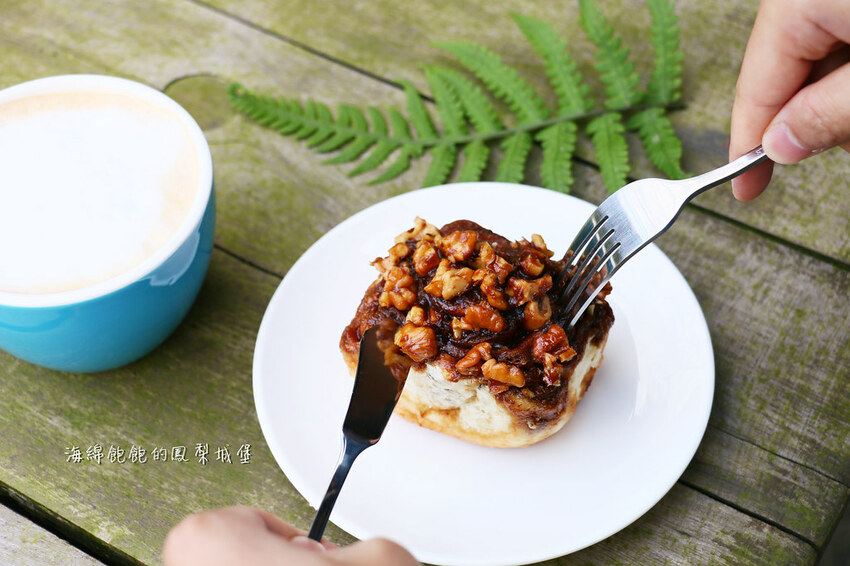 三貂嶺河畔老宅咖啡廳「養沁咖啡」超平價手沖咖啡、肉桂捲、手做甜點、菜單價位