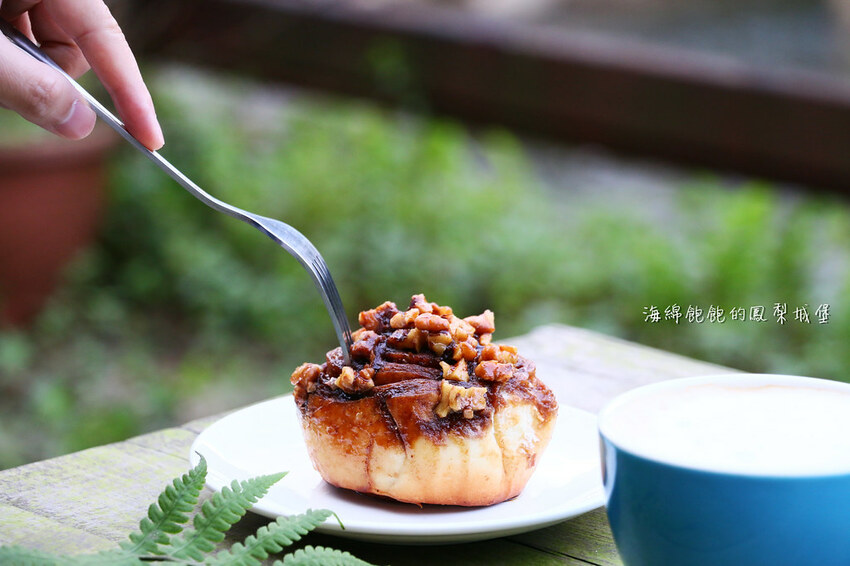 三貂嶺河畔老宅咖啡廳「養沁咖啡」超平價手沖咖啡、肉桂捲、手做甜點、菜單價位