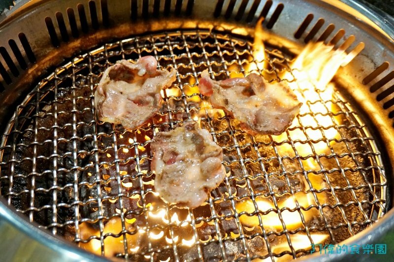 【西門站】町番燒肉火鍋吃到飽！每人568元起，多種價位選擇，1388還有日本A5和牛、帝王蟹呷免驚