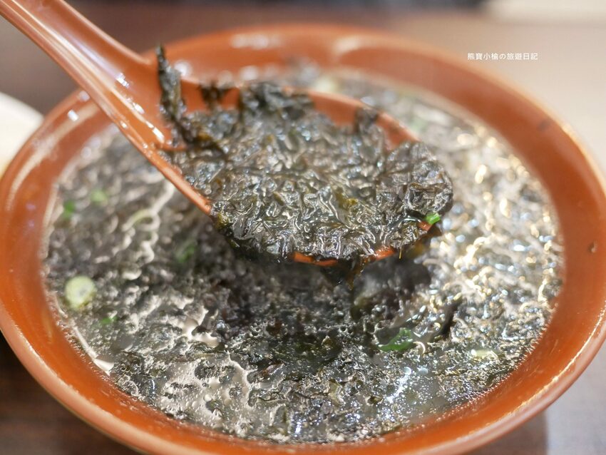 【新竹美食】關新刀切麵食館,新莊車站平價小吃店,水餃牛肉麵滷味小菜通通有賣!內文附詳細菜單價位介紹。 @熊寶小榆の旅遊日記