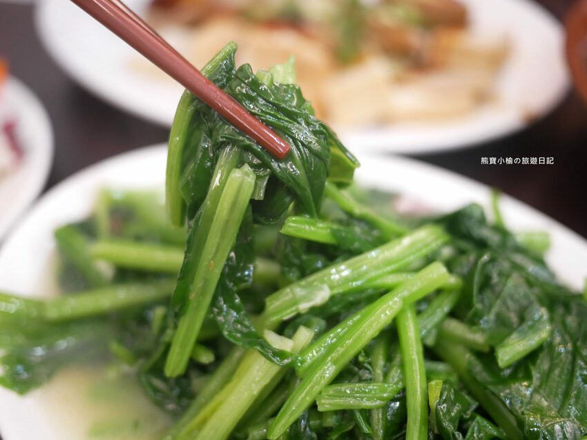 【新竹美食】關新刀切麵食館,新莊車站平價小吃店,水餃牛肉麵滷味小菜通通有賣!內文附詳細菜單價位介紹。 @熊寶小榆の旅遊日記