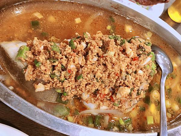 台北美食/民權西路站 魚港生猛海鮮 炒豬肝/椒鹽雞軟骨