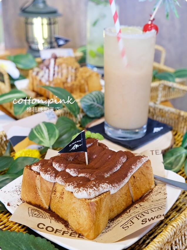 台中麵包店裡就能野餐?!沐山麵包露營風下午茶生吐司吃起來 - 棉花糖的天空