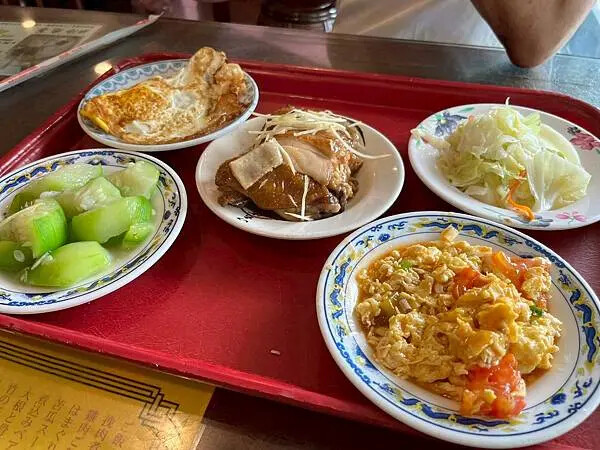 丸林魯肉飯x安妮王的旅行記_009