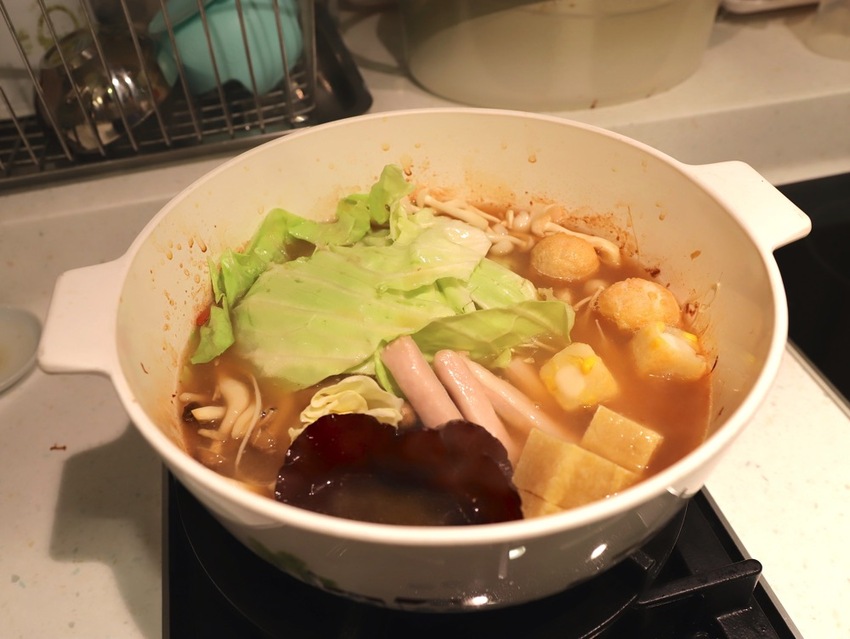 大富貴餐廳-獨門料理包：讓你在家就能輕鬆享受中華食神寶師傅的獨家紅燒豆腐乳羊肉爐、至尊火焰燜鵝料理/全台宅配 - 進食的巨鼠