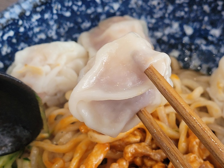 【港式料理】港島主麵  港式雲吞撈麵 在台 港式餐廳少見的口味料理 清大學生必吃 觀光必來享用的美食🤤