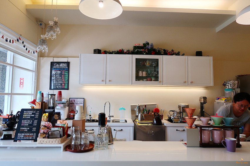 (屏東內埔) 紅駒咖啡 Red Maxima Coffee / 手沖單品咖啡平價划算且老闆親切的咖啡館