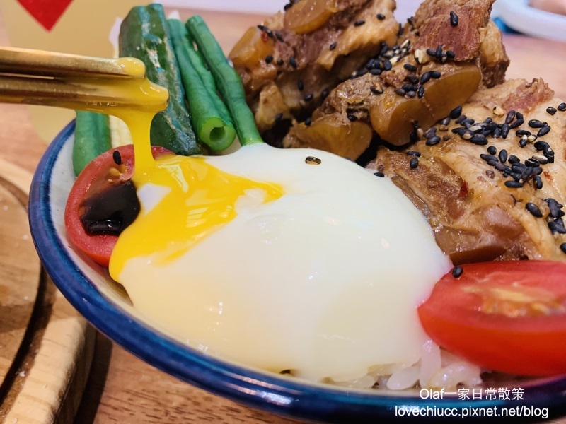 【新竹美食】硬派主廚的軟嫩料理 復古老宅吃到軟嫩料理 東門市場店（含停車資訊及詳細菜單價目表）