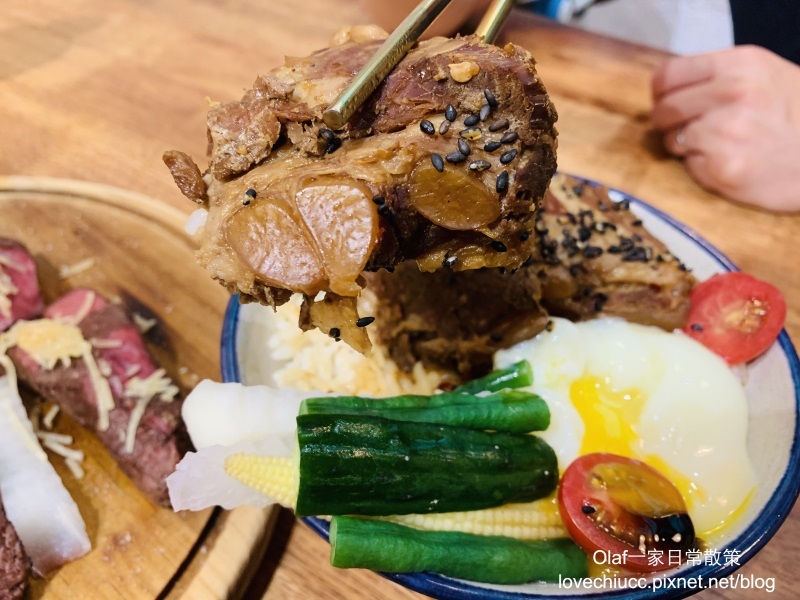 【新竹美食】硬派主廚的軟嫩料理 復古老宅吃到軟嫩料理 東門市場店（含停車資訊及詳細菜單價目表）