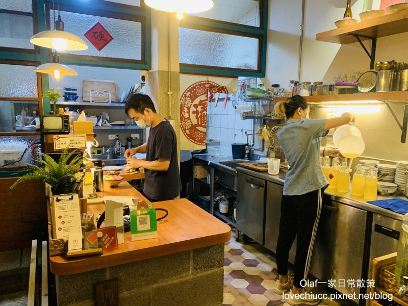 【新竹美食】硬派主廚的軟嫩料理 復古老宅吃到軟嫩料理 東門市場店（含停車資訊及詳細菜單價目表）