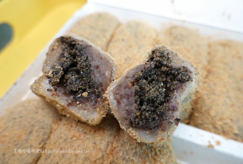 〖洪記草屯麻糬〗低調民宅只賣胖胖麻糬!只有一種招牌口味(芝麻+花生+紅豆) 一盒10入很有份量 - 艾瑪▪ 享受吃喝玩樂札記