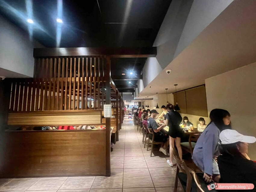 赤富士日式燒肉鍋物 蘆洲店│新北吃到飽•價位偏高食材普通！