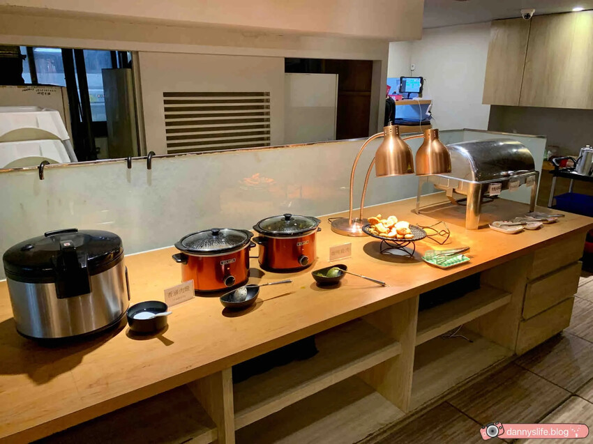 赤富士日式燒肉鍋物 蘆洲店│新北吃到飽•價位偏高食材普通！