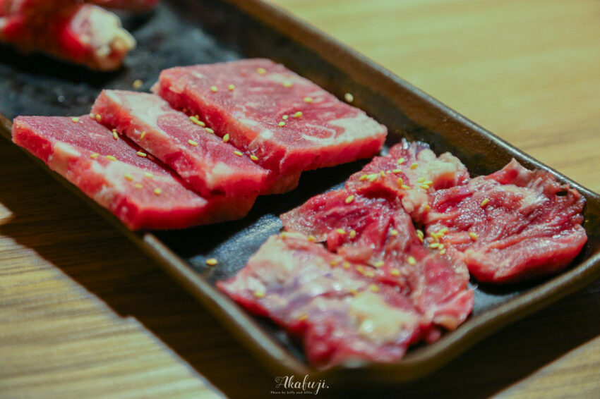 【蘆洲燒肉吃到飽】赤富士日式無煙燒肉鍋物，近百種肉品海鮮，高CP值火鍋燒烤兩吃！