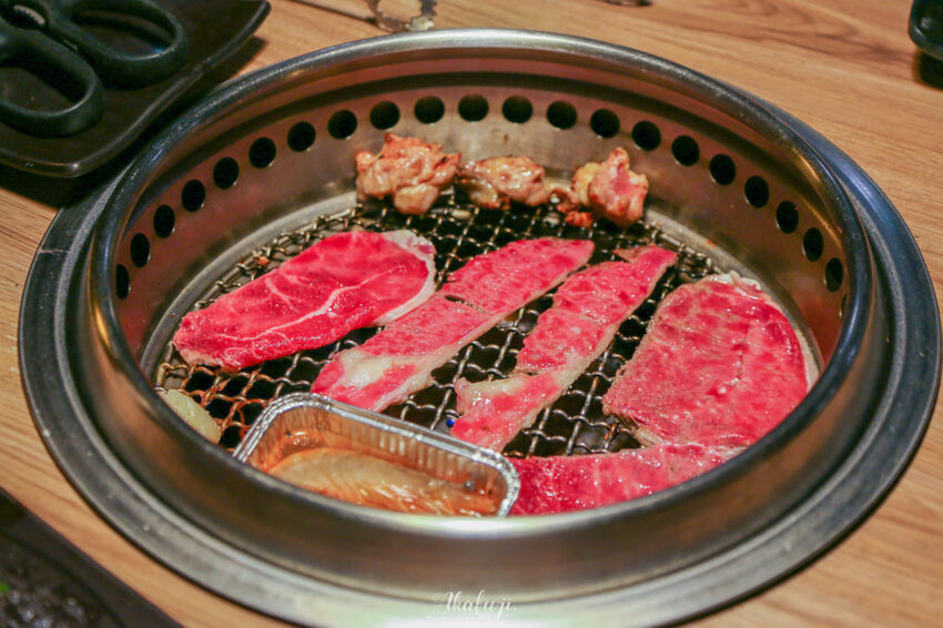 【蘆洲燒肉吃到飽】赤富士日式無煙燒肉鍋物，近百種肉品海鮮，高CP值火鍋燒烤兩吃！