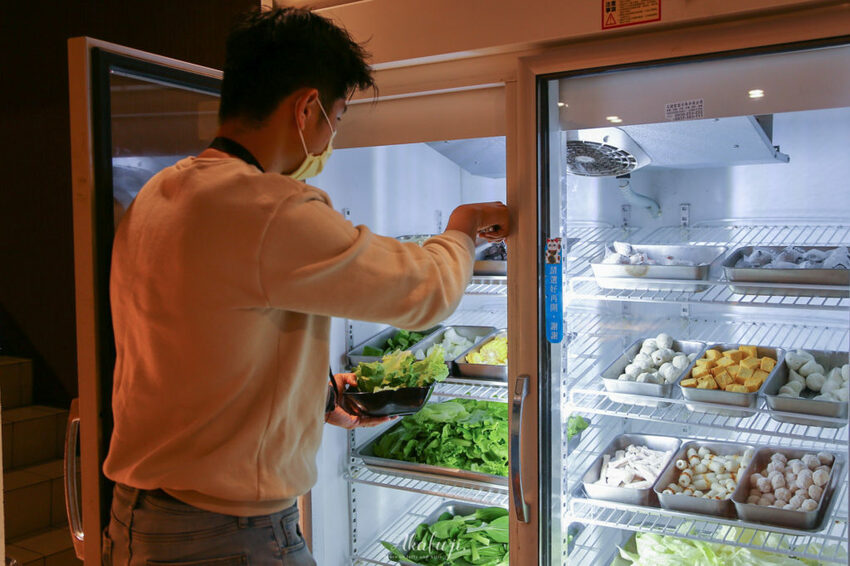 【蘆洲燒肉吃到飽】赤富士日式無煙燒肉鍋物，近百種肉品海鮮，高CP值火鍋燒烤兩吃！