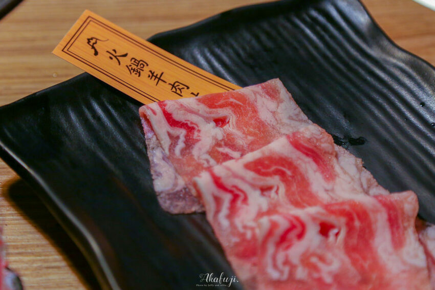 【蘆洲燒肉吃到飽】赤富士日式無煙燒肉鍋物，近百種肉品海鮮，高CP值火鍋燒烤兩吃！