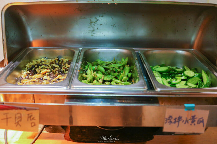 【蘆洲燒肉吃到飽】赤富士日式無煙燒肉鍋物，近百種肉品海鮮，高CP值火鍋燒烤兩吃！