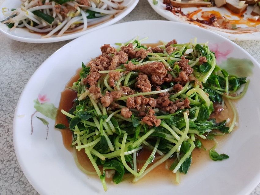 240571.jpg - 【屏東.墾丁】萬里桐浮淺。人類$350含裝備+寵物免費寵物必須會游泳。辛巴初次體驗浮淺 240571.jpg - 【屏東.墾丁】萬里桐浮淺。人類$350含裝備+寵物免費寵物必須會游泳。辛巴初次體驗浮淺