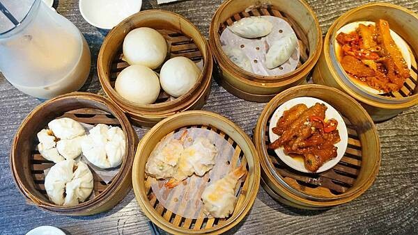 【台北美食】阿財彰化肉圓|還沒有中午12點就賣光光的爆人氣肉圓店