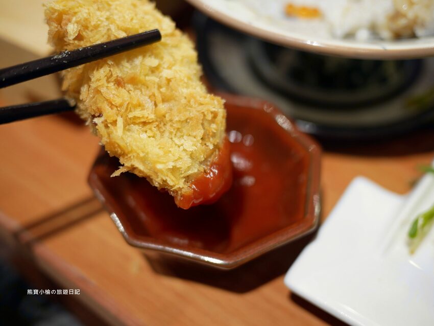 【台中南區美食】信兵衛南門町目新開幕,浮誇系爆量海鮮丼飯、握壽司、烏龍麵!超人氣日式居酒屋,內文附詳細菜單價位介紹。 @熊寶小榆の旅遊日記