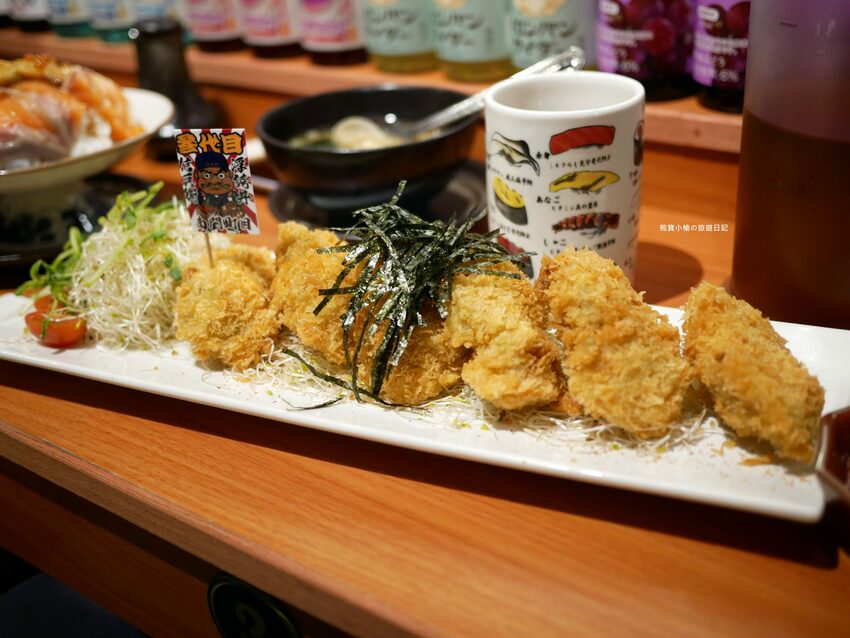 【台中南區美食】信兵衛南門町目新開幕,浮誇系爆量海鮮丼飯、握壽司、烏龍麵!超人氣日式居酒屋,內文附詳細菜單價位介紹。 @熊寶小榆の旅遊日記