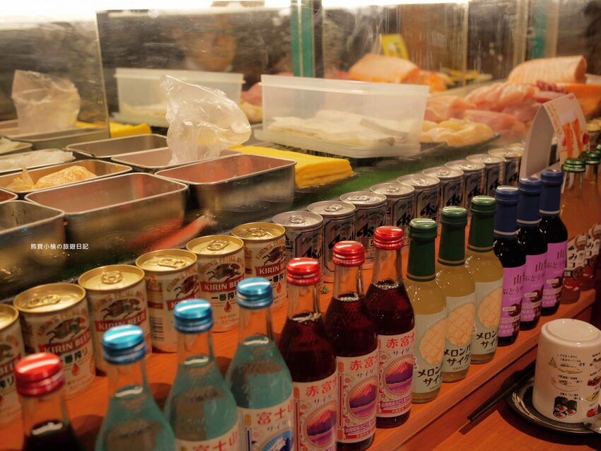 【台中南區美食】信兵衛南門町目新開幕,浮誇系爆量海鮮丼飯、握壽司、烏龍麵!超人氣日式居酒屋,內文附詳細菜單價位介紹。 @熊寶小榆の旅遊日記