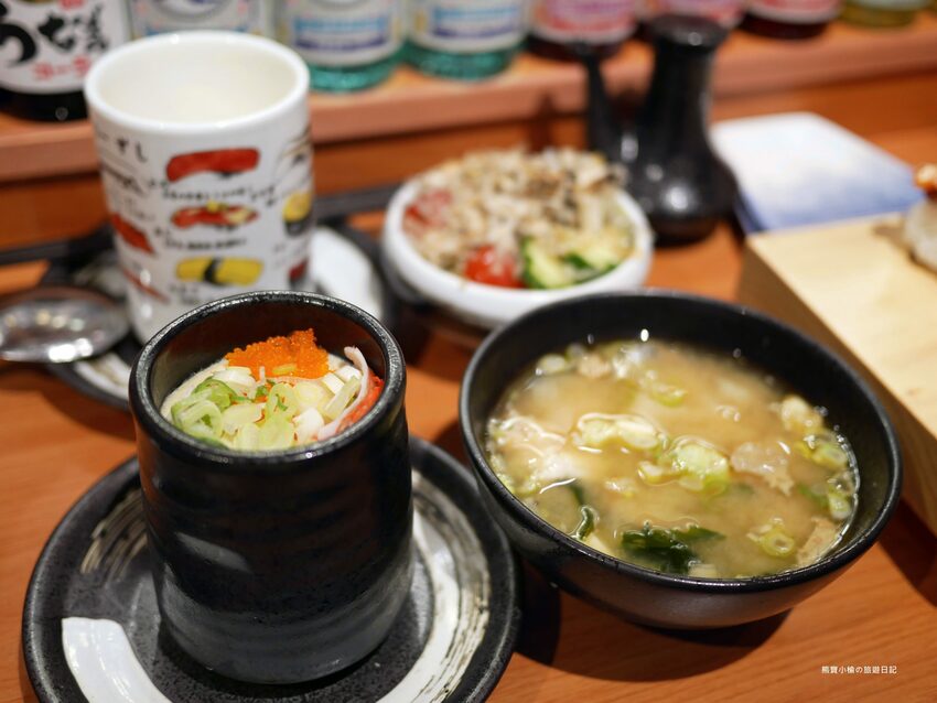 【台中南區美食】信兵衛南門町目新開幕,浮誇系爆量海鮮丼飯、握壽司、烏龍麵!超人氣日式居酒屋,內文附詳細菜單價位介紹。 @熊寶小榆の旅遊日記