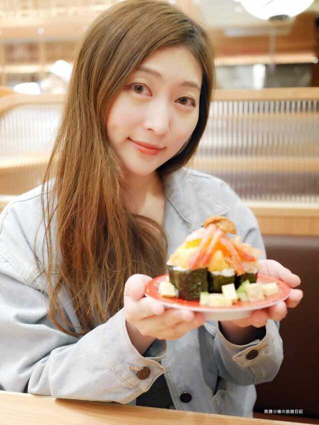 【台中西屯區美食】 合點壽司がってん寿司,台中大遠百B2美食街,海寶捲超豐富澎派來店必吃!內文附詳細菜單價位介紹。 @熊寶小榆の旅遊日記