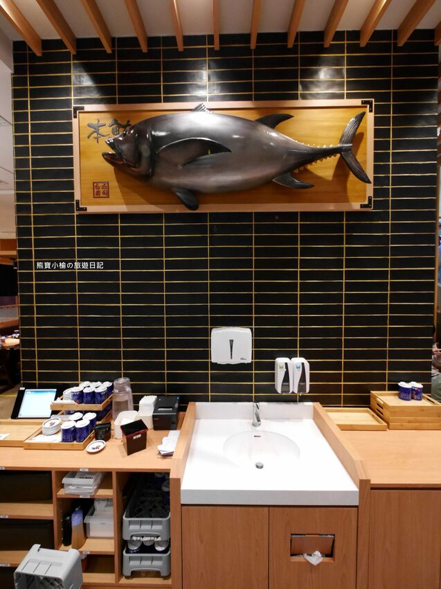 【台中西屯區美食】 合點壽司がってん寿司,台中大遠百B2美食街,海寶捲超豐富澎派來店必吃!內文附詳細菜單價位介紹。 @熊寶小榆の旅遊日記