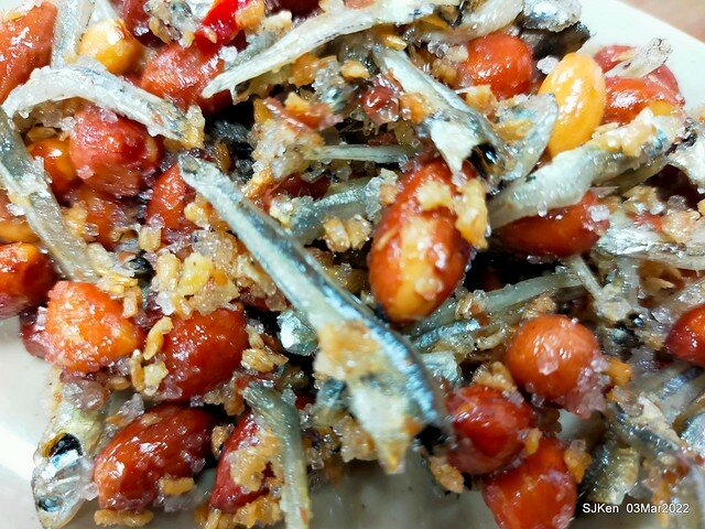 (北捷市政府站附近美食)「大鼎昌吉街豬血湯」忠孝永吉店(Pork blood soup, fish & peanuts, fried rice noodle store), SJKen, Taipei, Taiwan, Mar 3, 2022.