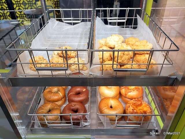 「好丘Citylink 南港店」(Good Cho's Bagel restaurant, Taipei, Taiwan, SJKen, Mar 1, 2021.