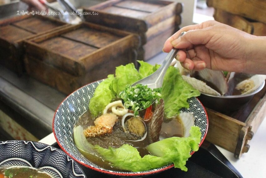 〖蒸愛炊〗旗津來的霸氣海鮮！打卡名菜“扇貝花”、20公分海大蝦、新推出“整尾大花枝 - 艾瑪▪ 享受吃喝玩樂札記