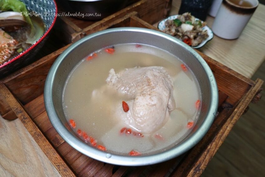 〖蒸愛炊〗旗津來的霸氣海鮮！打卡名菜“扇貝花”、20公分海大蝦、新推出“整尾大花枝 - 艾瑪▪ 享受吃喝玩樂札記