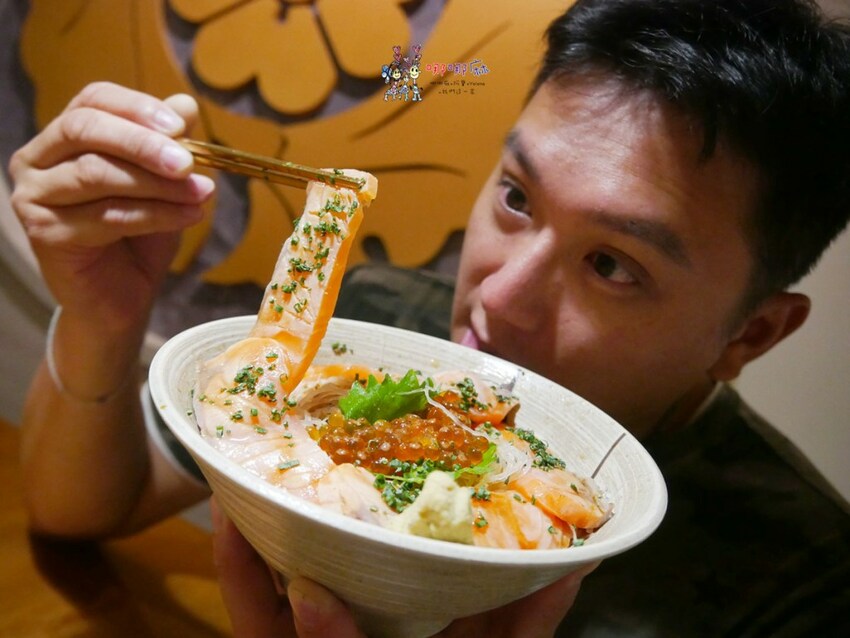 【台北美食】忠孝敦化站平價日本料理~新鮮鮭魚生魚片滿滿鋪在飯上,花魚一夜干好好吃!