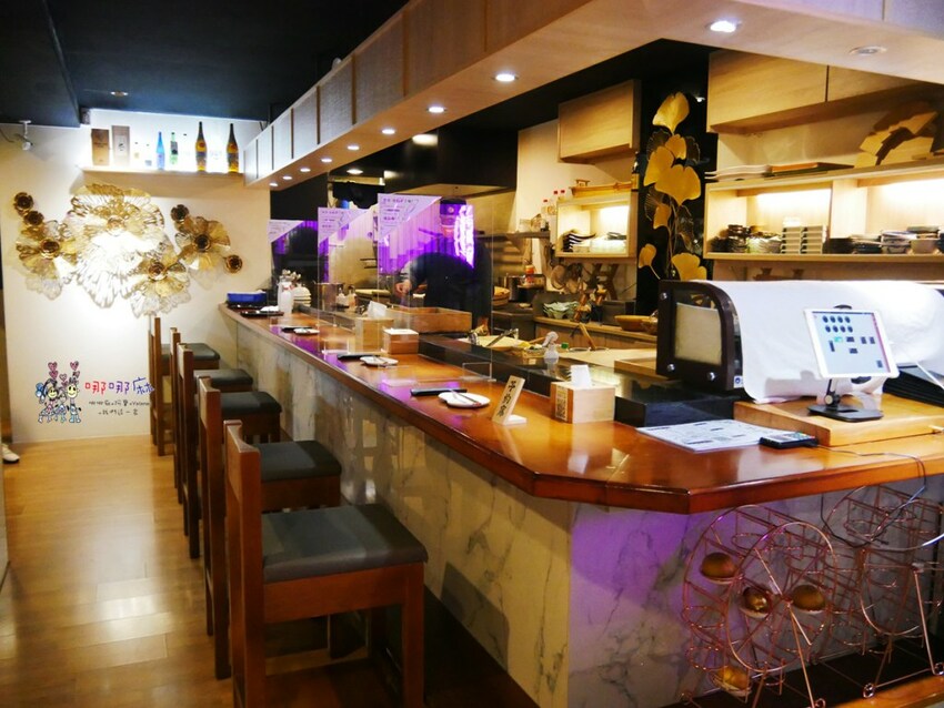 【台北美食】忠孝敦化站平價日本料理~新鮮鮭魚生魚片滿滿鋪在飯上,花魚一夜干好好吃!