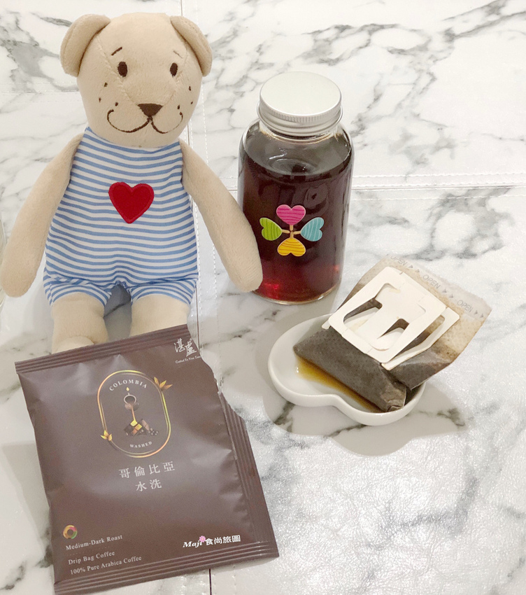 /tmp/phpl9H3z6 /tmp/phpl9H3z6