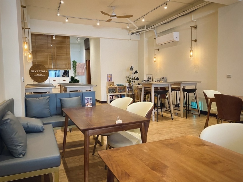 IMG_E5728 (Large).JPG