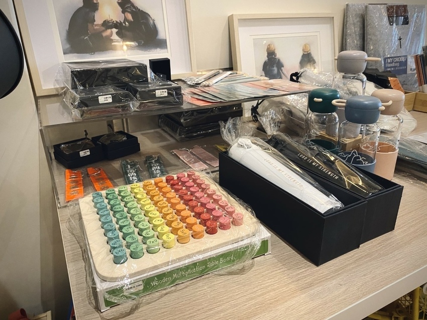 IMG_E5742 (Large).JPG