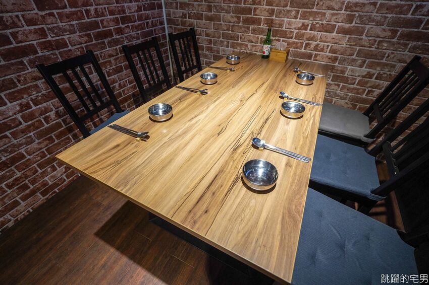 花蓮韓式炸雞-咖雞嘛韓國蓬車 必點韓式蔥炸雞 韓國魚板 醃蘿蔔好吃到立刻外帶 口味多樣雙拼還有優惠 假日開到凌晨1點